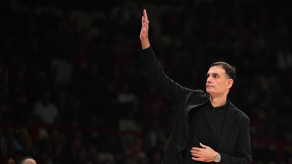 Μπαρτζώκας: «Η μεγαλύτερη δύναμη του Ολυμπιακού είναι οι φίλαθλοί του»