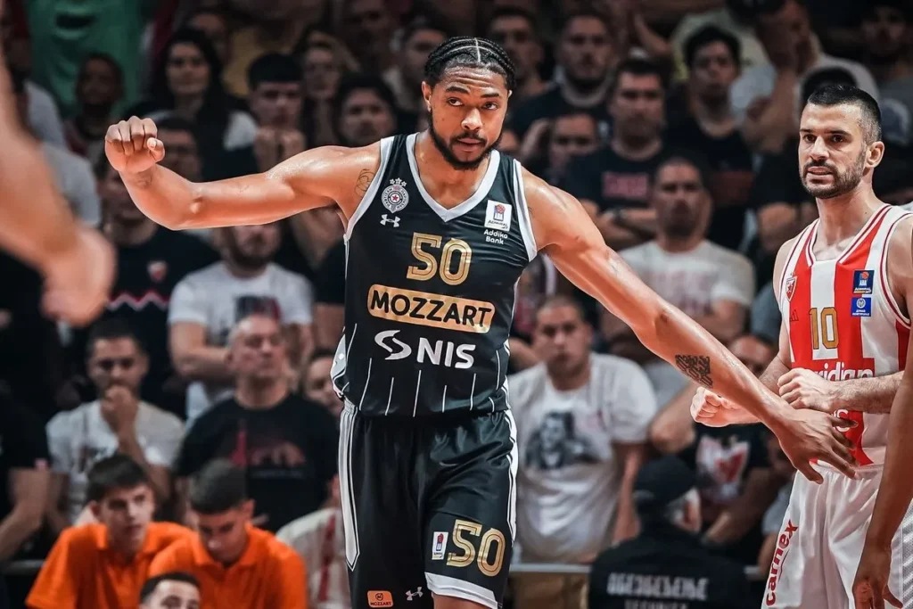 Πάει για Απανωτές βόμβες ο ΠΑΟΚ: Μετά τον Μπέβερλι, θέλει και τον Καμπόκλο