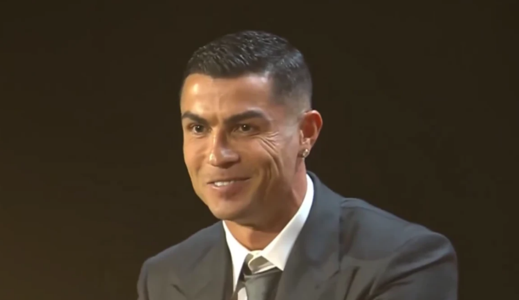 Κριστιάνο Ρονάλντο: Το πανάκριβο ρολόι που τράβηξε όλα τα βλέμματα