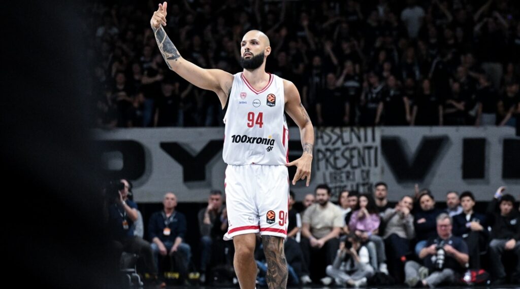 Βίρτους Μπολόνια-Ολυμπιακός 94-97: Με «καυτό» Φουρνιέ έκλεισε το 2025 με νίκη στην Euroleague