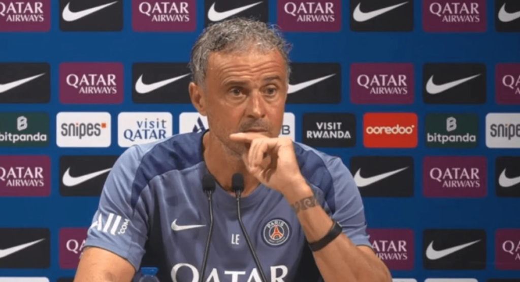 Λουίς Ενρίκε: «Προτιμώ να βάλω τη γιαγιά μου να παίξει παρά να κάνω δώρα»