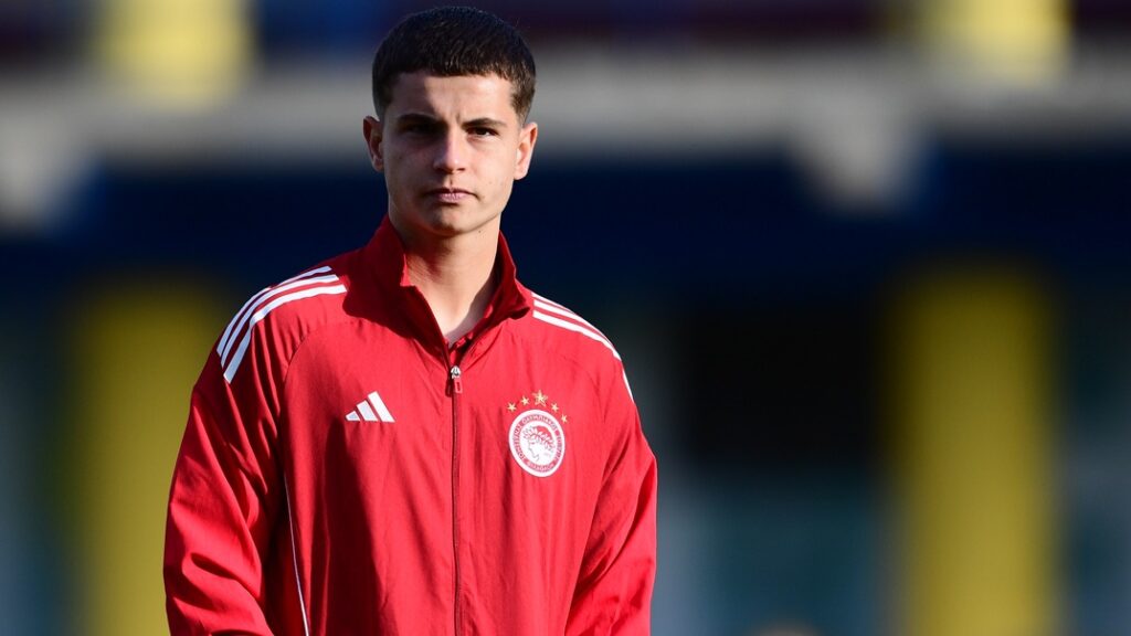 Αποκάλυψη Daily Mail – «Τρεις ομάδες της Premier League και η Ρεάλ ενδιαφέρονται για Μουζακίτη»