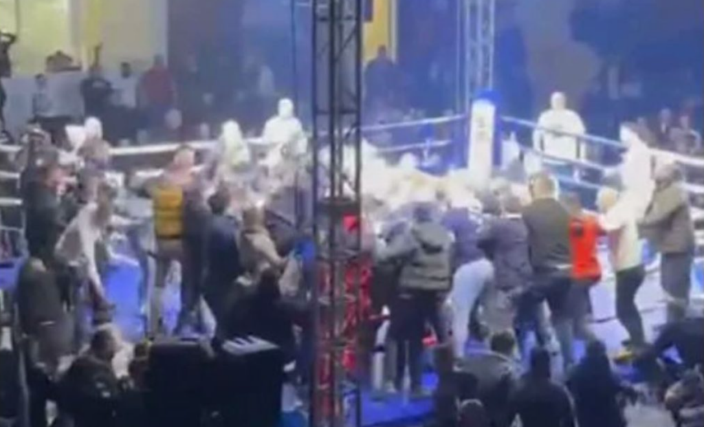 Σερβία: Συμπλοκή σε αγώνα kick boxing – Επιτέθηκαν σε Έλληνα αθλητή μετά τη νίκη του