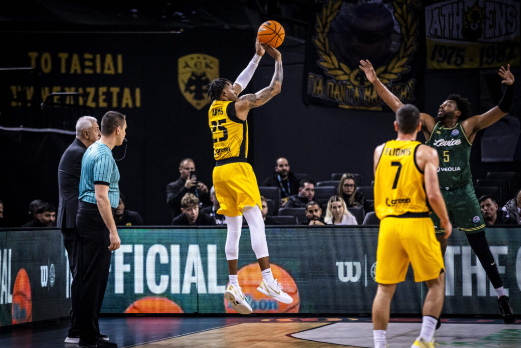 ΑΕΚ-Λέβιτσε 99-88: Λαχτάρισε αλλά κέρδισε στην παράταση η Ένωση