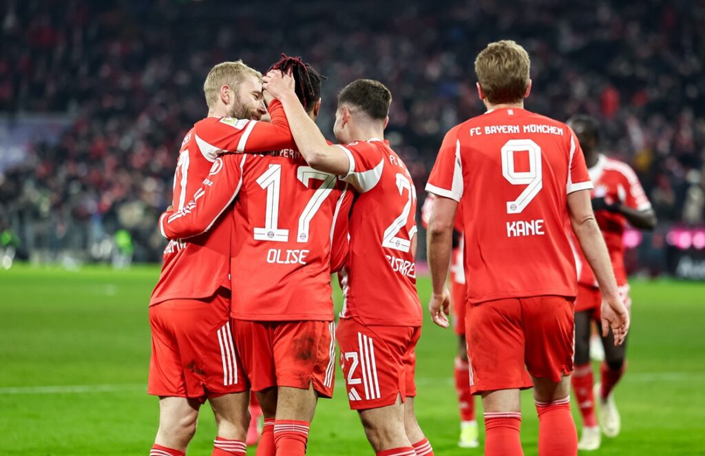 Τι κάνει αυτή η Μπάγερν: Σκόρπισε με οκτώ γκολ την Βόλφσμπουγκ!