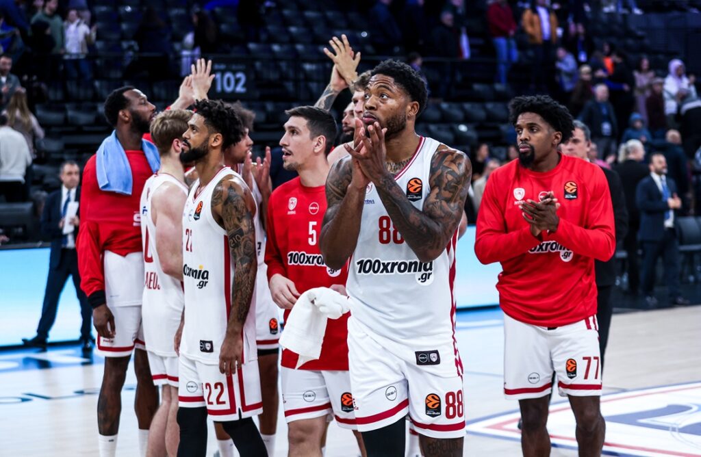 Τέλος η κατάρα: Ο Ολυμπιακός νίκησε στην Πόλη την Εφές πρώτη φορά μετά το 2017