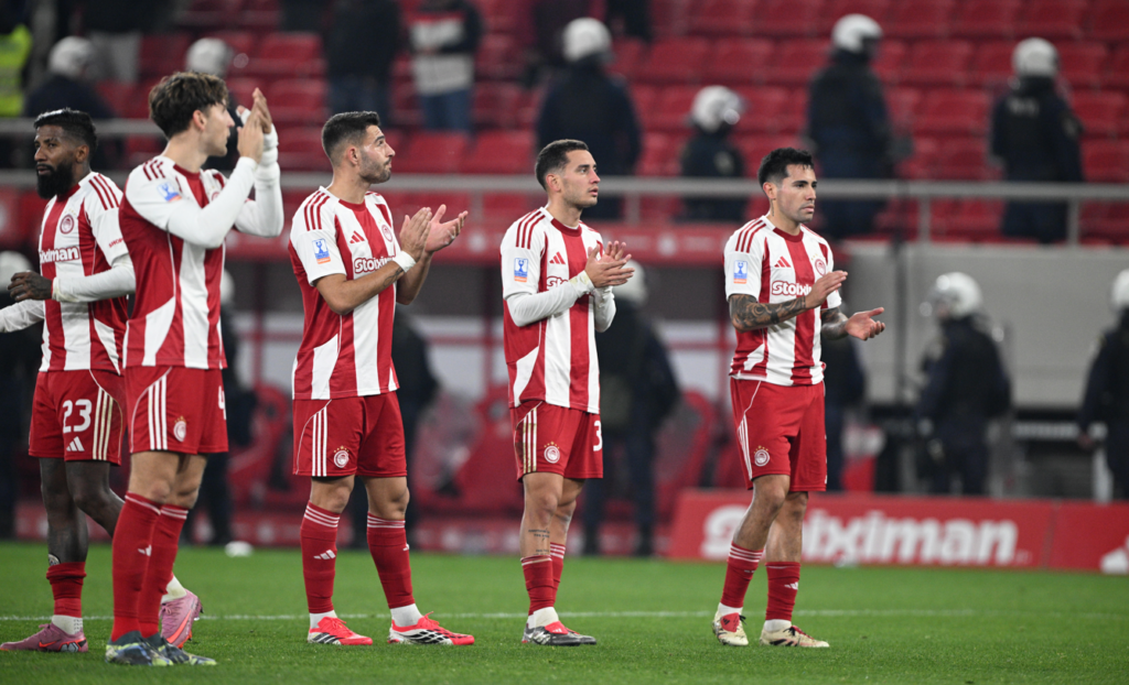 Ολυμπιακός: Στήριξη από τους οργανωμένους των Πειραιωτών παρά τον αποκλεισμό από τον ΠΑΟΚ