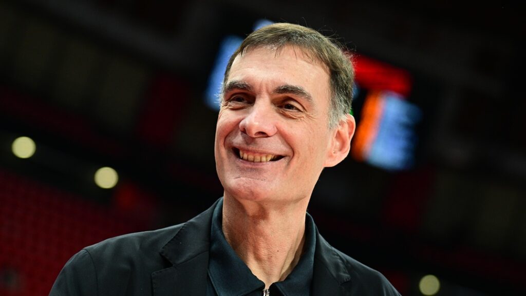 Μπαρτζώκας: «Ο κόσμος ήρθε να δει την ομάδα μας, αδικαιολόγητο να σβήσουμε από το 25′ και μετά»