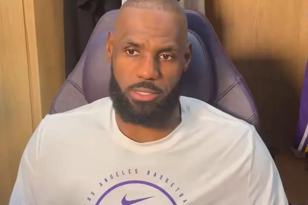 H απάντηση του Λεμπρόν στον Γιάννη: «Είναι τιμή μου να παίζω κόντρα σε εκείνον»