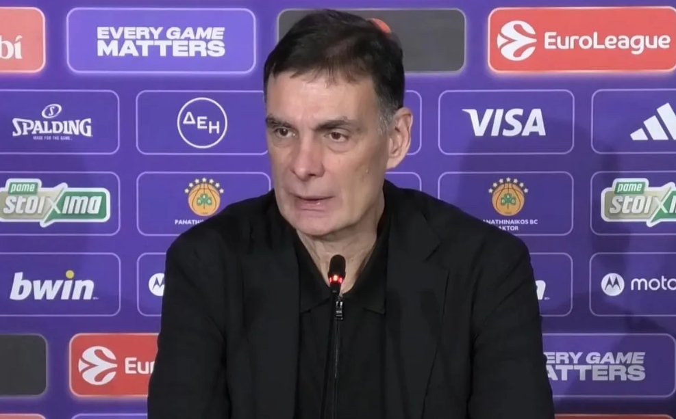 Μπαρτζώκας: «Κανείς δεν αμφισβητεί την αξία του Βεζένκοβ, σε μεγάλο κομμάτι του αγώνα ο Ναν ήταν σαν να έπαιζε μόνος του»