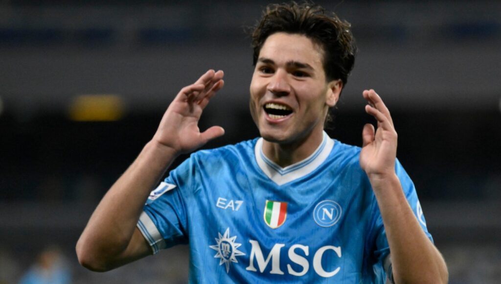 Νάπολι – Φιορεντίνα 2-1: Οι παρτενοπέι επέστρεψαν στις νίκες, παραμένουν σε δύσκολη θέση οι βιόλα