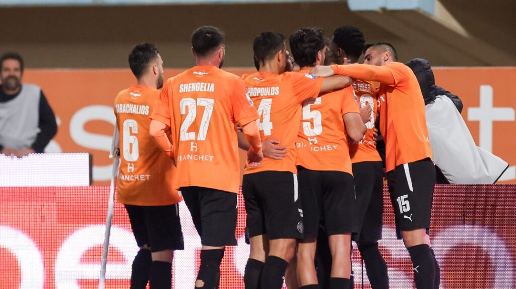 ΟΦΗ-Αστέρας Τρίπολης 2-0: Πέταξαν για τα προημιτελικά του Κυπέλλου οι Κρητικοί