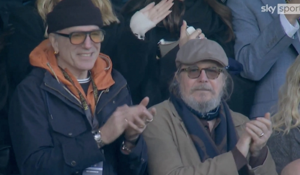 Γκάρι Όλντμαν και Ντάνιελ Ντέι-Λιούις είδαν μαζί ματς της Μίλγουολ (pics)