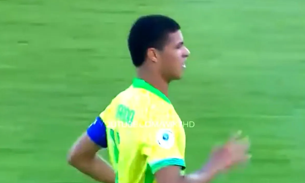 Ολυμπιακός: Η Γκρέμιο απέρριψε πρόταση για τον 17χρονο στόπερ Λουίς Εντουάρντο