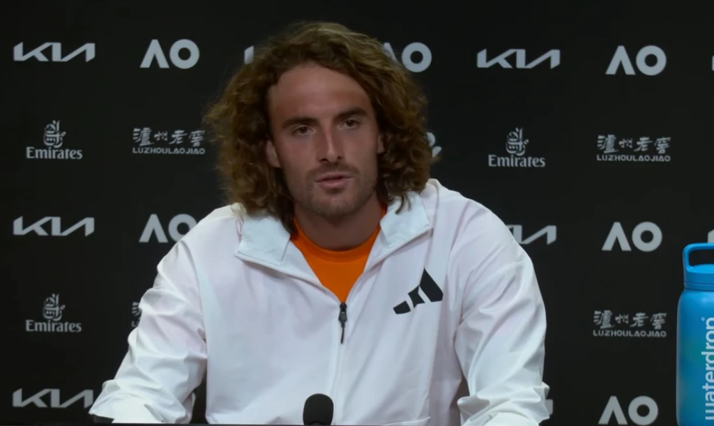 Τσιτσιπάς: «Ήταν να μην παίξω στο τουρνουά – Τραυματίστηκα παίζοντας ποδόσφαιρο»