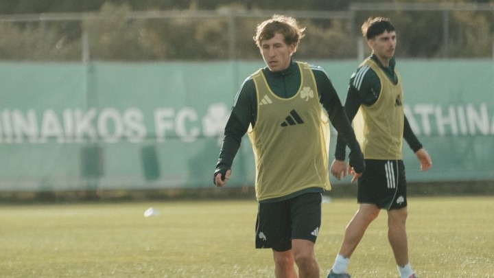 Η πρώτη προπόνηση του Σαντίνο Αντίνο με το «τριφύλλι»