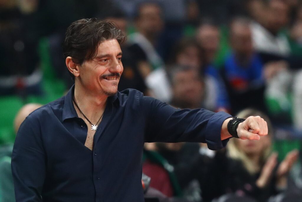 Παναθηναϊκός AKTOR – Παρί: Ο Δημήτρης Γιαννακόπουλος στο Telekom Center Athens