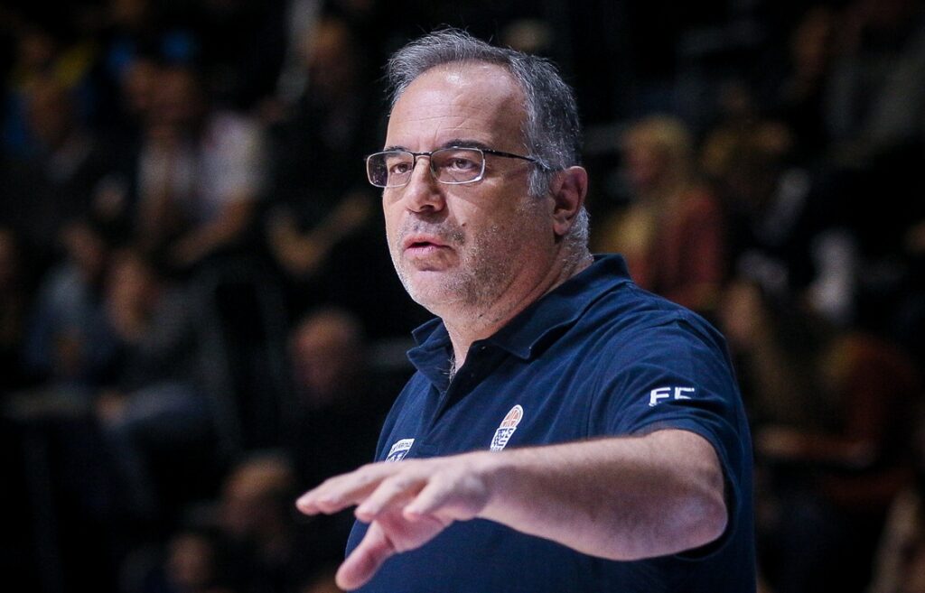 Θλίψη στο ελληνικό μπάσκετ – Πέθανε ο Θανάσης Σκουρτόπουλος