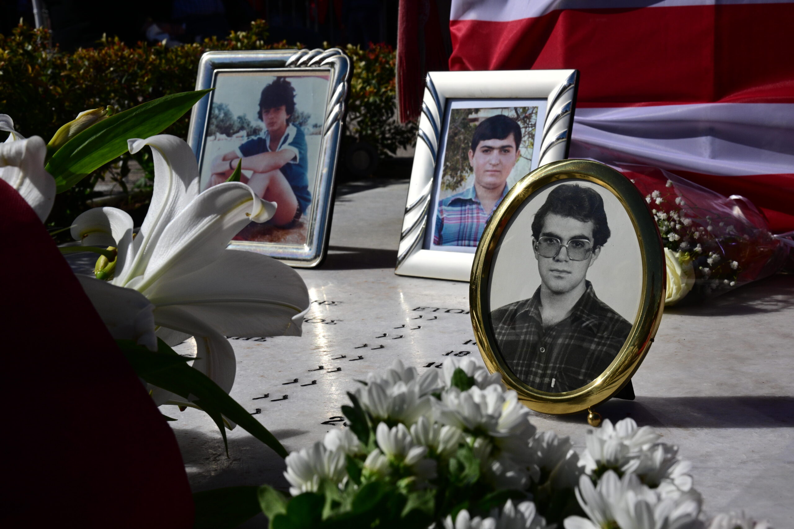 Σε κλίμα έντονης συγκίνησης το ετήσιο μνημόσυνο για τα θύματα της Θύρας 7 το Σάββατο (7/2)