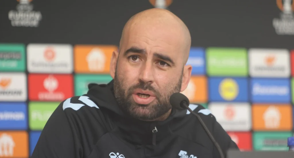 Γιράλντεζ: «Δεν θεωρώ ότι είμαστε το φαβορί απέναντι στον ΠΑΟΚ»