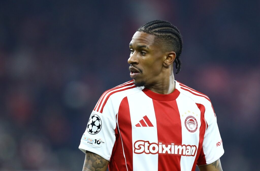 Λουίζ για το εάν πλησιάζει το πρώτο του γκολ: «Μακάρι αν το θέλει ο Θεός να γίνει αυτό»