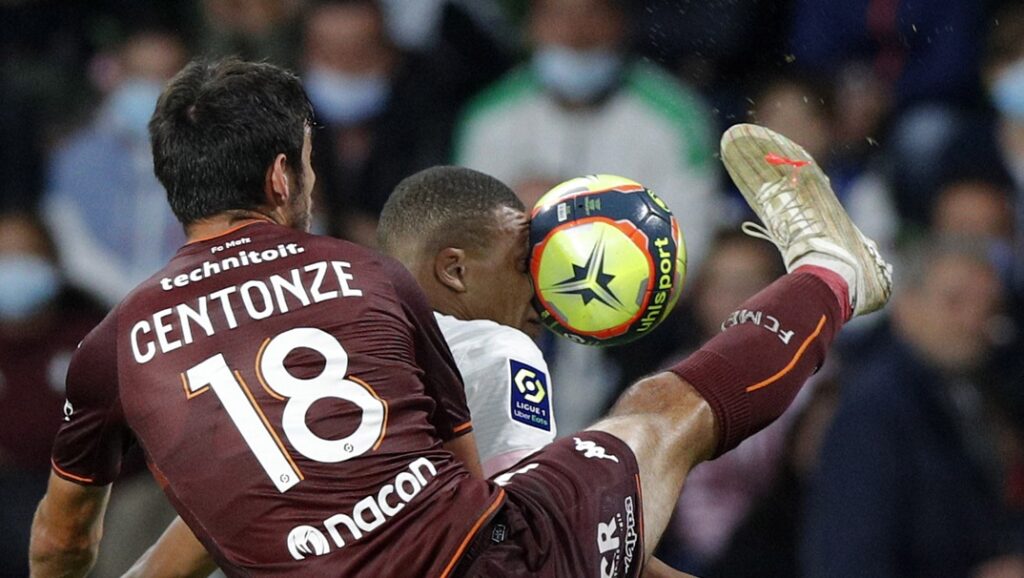 Φαμπιάν Σεντόνζ: «Φοβάμαι τα αεροπλάνα, πιέζω τον εαυτό μου με τα ταξίδια»