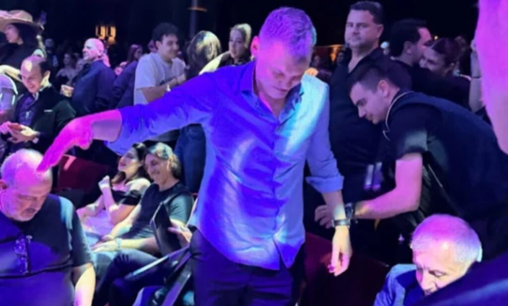 Ομπράντοβιτς και Γιασικεβίτσιους τα έσπασαν στα μπουζούκια!