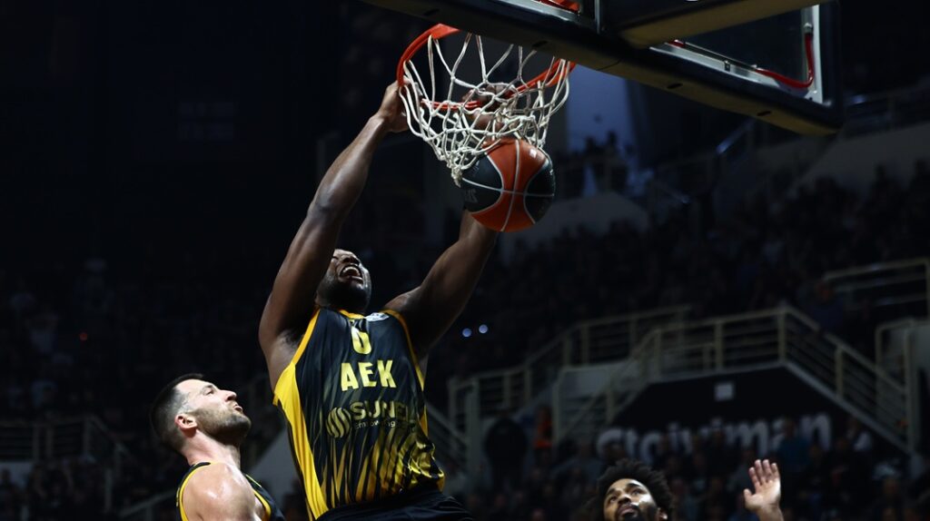 ΠΑΟΚ-ΑΕΚ 71-88: Άλωσε το Παλατάκι και έφτασε τις 12 σερί νίκες σε Ελλάδα και Ευρώπη