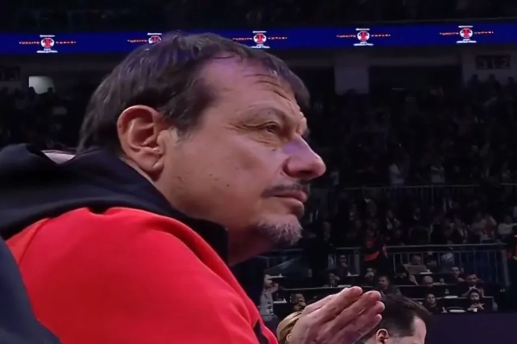 Αταμάν: Παρακολούθησε από κοντά τον τελικό Φενέρμπαχτσε – Μπεσίκτας μετά την κατάκτηση του Κυπέλλου Ελλάδας