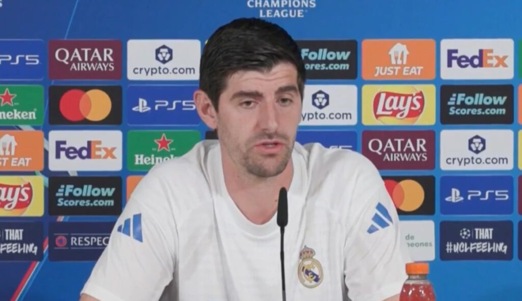 Κουρτουά: «Δεν ανεχόμαστε ούτε τον ρατσισμό ούτε την ομοφοβία»