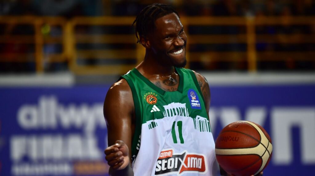 Παναθηναϊκός-ΠΑΟΚ 101-71: Με το πόδι στο γκάζι και κεφάτο Χέιζ-Ντέιβις πήγε στα ημιτελικά του Allwyn Final 8