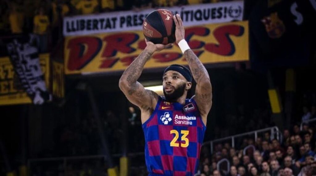 Ντιλέινι για Μπαρτζώκα με αφορμή το επεισόδιο στο Ντουμπάι: «Ο καλύτερος προπονητής που είχα ποτέ»