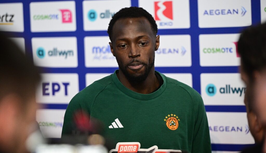 Γκραντ: «Αν ο Ολυμπιακός δεν έχει τους Τζόουνς και Μιλουτίνοφ θα δυσκολευτεί»