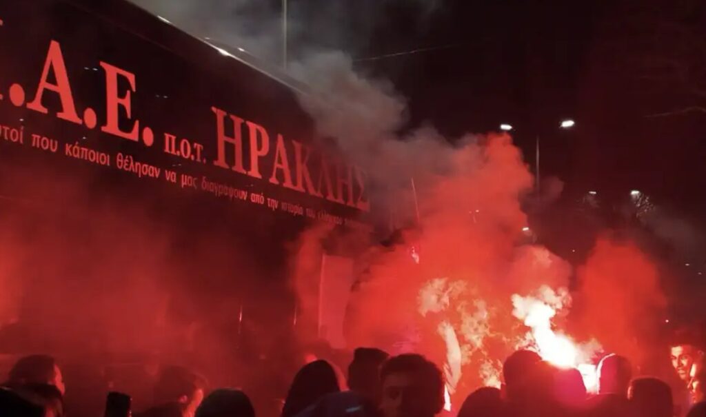 Ηρακλής: Αποθεωτική υποδοχή του πρωταθλητή στη Θεσσαλονίκη – Χαμός στο Ιβανώφειο (vid)