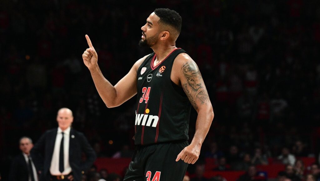 Νέο πρόβλημα στον Ολυμπιακό – Θλάση ο Κόρι Τζόσεφ