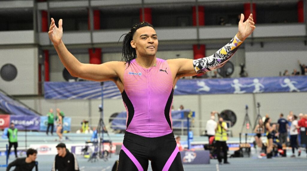 ΑΣΥΛΛΗΠΤΟ – Ο Καραλής έκανε με 6.17μ. τη 2η κορυφαία επίδοση όλων των εποχών στο επί κοντώ