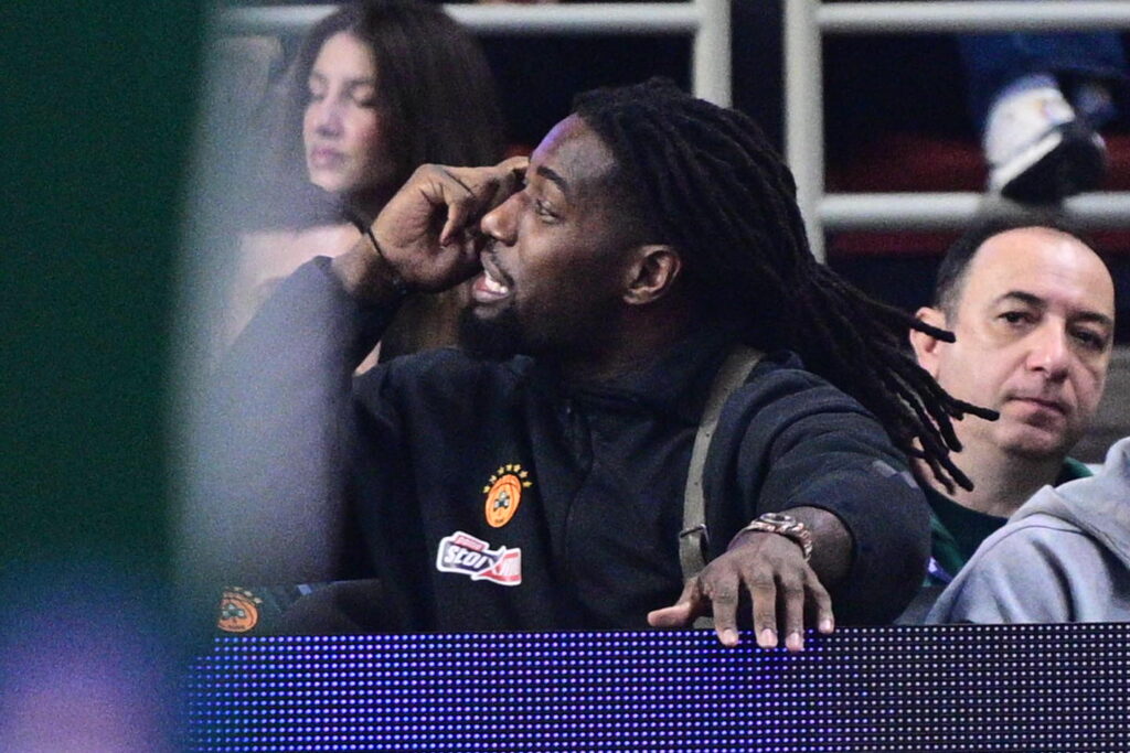 Η ΚΑΕ Παναθηναϊκός καταγγέλλει ρατσιστική επίθεση στον Λεσόρ