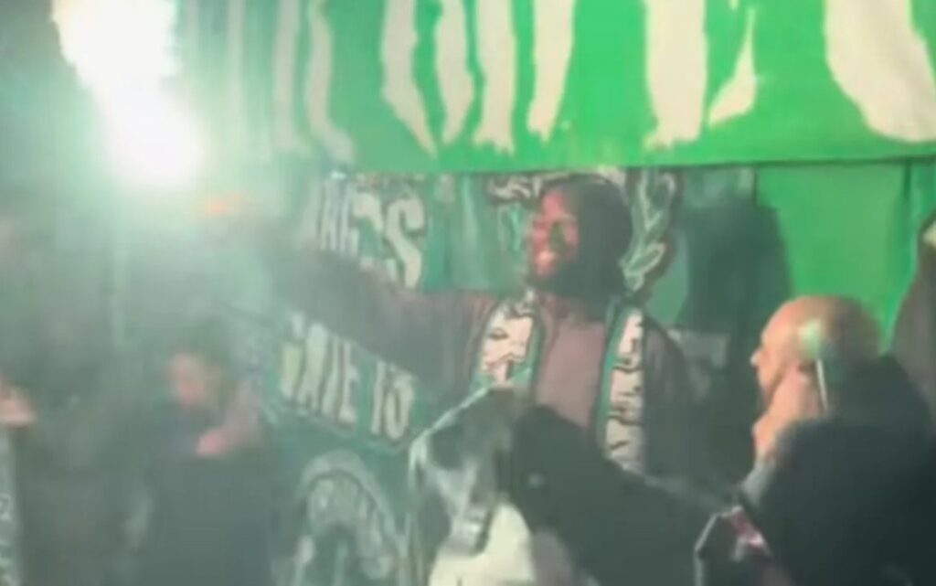 Ματίας Λεσόρ: Έγινε ένα με τον κόσμο του Παναθηναϊκού – Χοροπηδούσε και τραγουδούσε συνθήματα