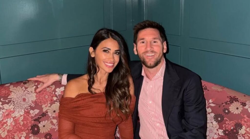 Μέσι ένας από εμάς – Το διακριτικό δώρο που πήρε στην Αντονέλα για τον Άγιο Βαλεντίνο