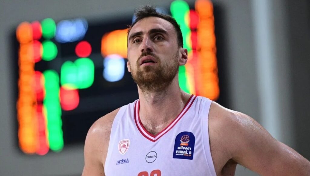 Μιλουτίνοβ: «Ήταν ένα καλό παιχνίδι για εμάς και το σημαντικό είναι πως πήραμε τη νίκη»