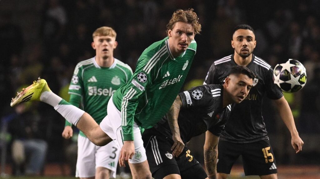 Καραμπάγκ-Νιούκαστλ 1-6: Έφυγε με συνοπτικές διαδικασίες για τους «16»