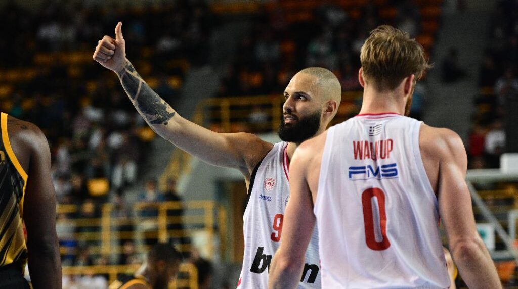 Ολυμπιακός-ΑΕΚ 81-67: Με άνεση στα ημιτελικά του Allwyn Final 8