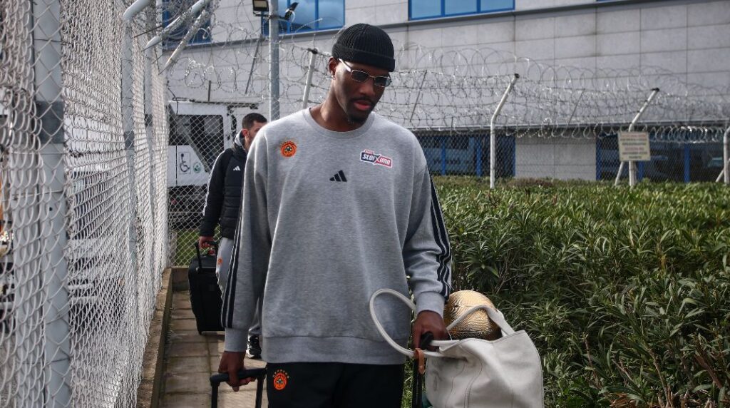 Επέστρεψε στην Αθήνα ο Παναθηναϊκός AKTOR με το 22ο Κύπελλο στις αποσκευές!