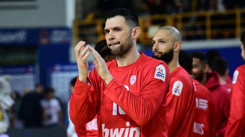 Παπανικολάου: «Ο Παναθηναϊκός είναι ο κάτοχος και θέλουμε να πάρουμε πίσω αυτό το σκήπτρο»