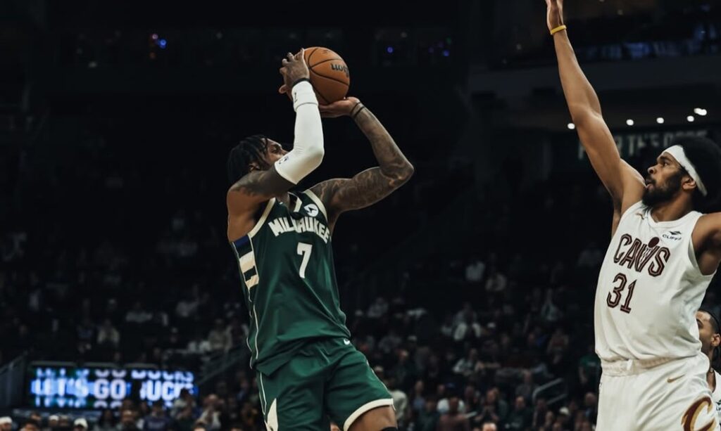 Μιλγουόκι Μπακς – Κλίβελαντ Καβαλίερς 118-116: Όγδοη νίκη στα δέκα τελευταία παιχνίδια για τα «ελάφια»