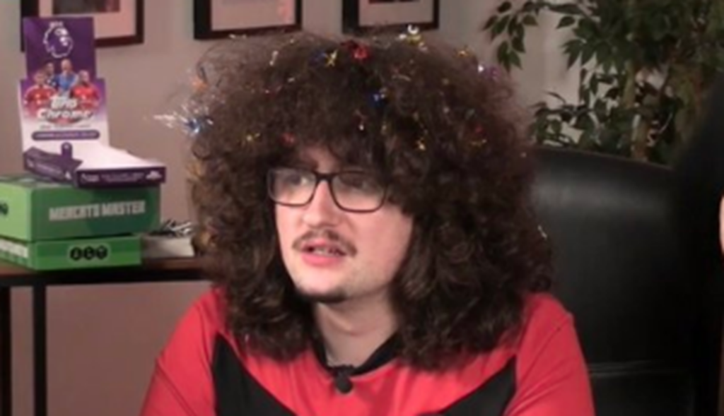 Φτου και από την αρχή – Η ατελείωτη νύχτα του οπαδού της Μάντσεστερ Γιουνάιτεντ που…δεν θα κουρευτεί ποτέ