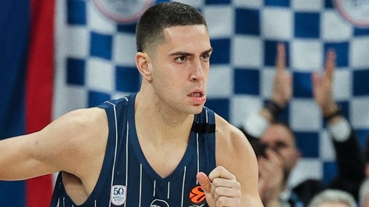 Ανεβαίνει η Αναντολού Εφές – Τρίτη σερί νίκη για την ομάδα του Λάσο