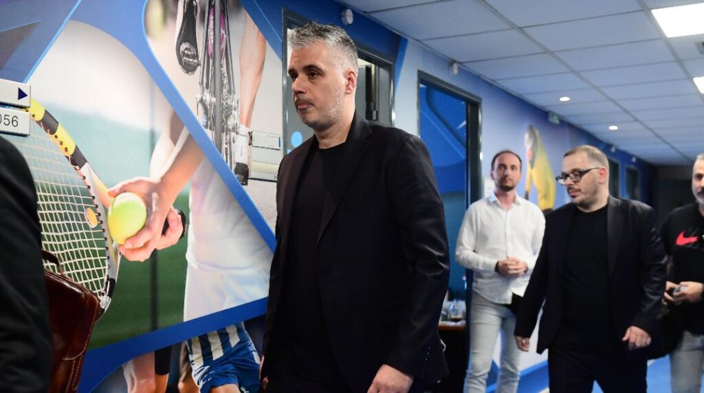 Κοντός: «Άλλοι τον παίζουν και τις παίζουν με τους court, αλλά το θέμα είναι τι είπε η γυναίκα ενός παίκτη»