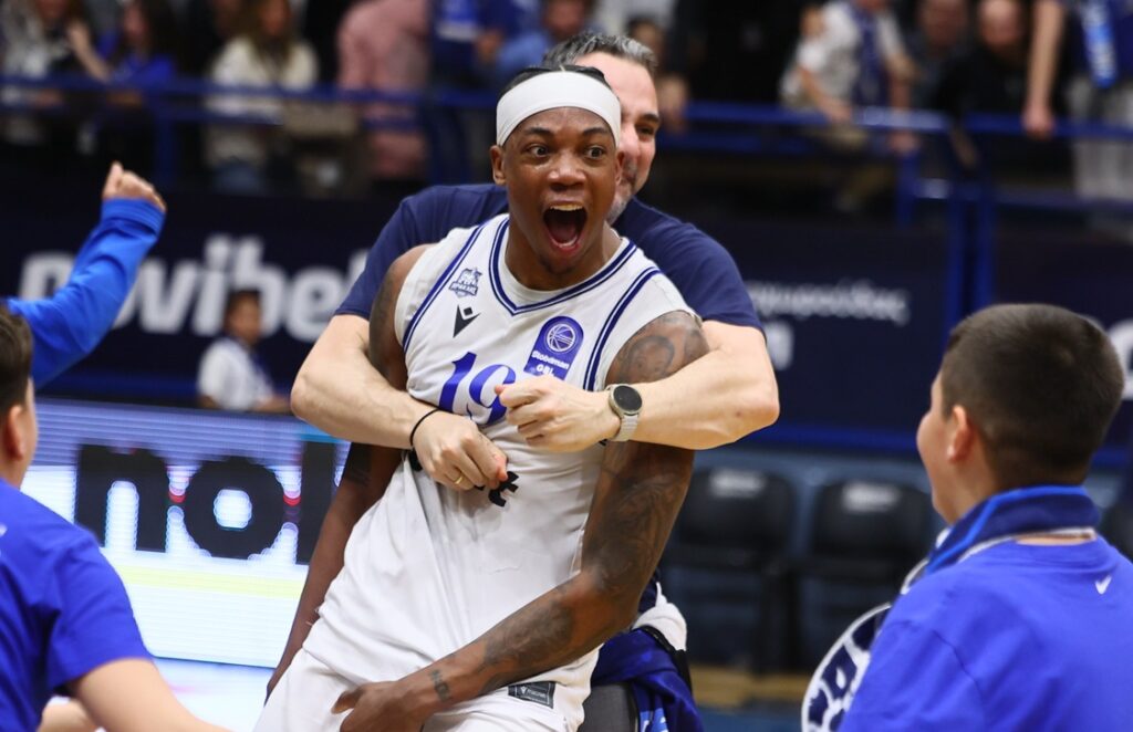 Μα τι έκανε ο Έντλερ-Ντέιβις: Το απίστευτο buzzer beater που έδωσε την νίκη στον Ηρακλή κόντρα στον Παναθηναϊκό(+vid)