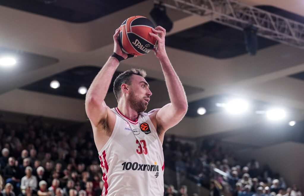 Μονακό-Ολυμπιακός 81-80: Τον «καθάρισε» ο Στραζέλ